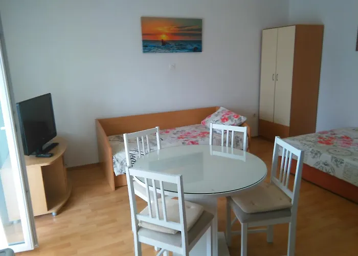 Silvija 3*