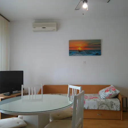 Guest house Silvija 3*