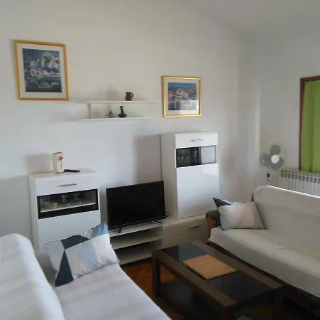 Silvija 3*